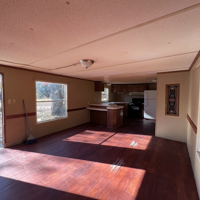 Building Photo - 1481 Holly Grove Rd