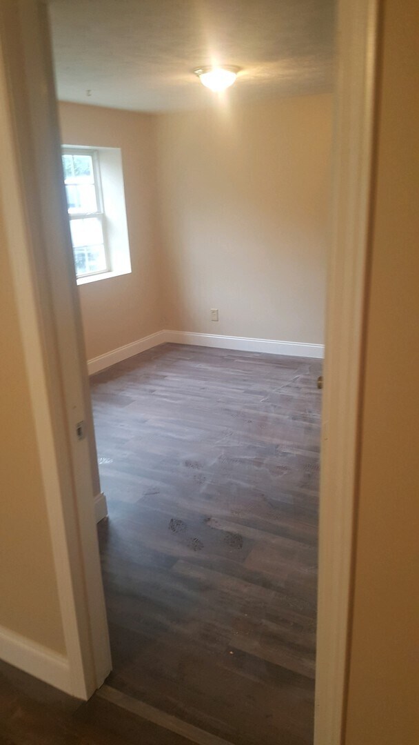 Building Photo - 413 N Church # 2