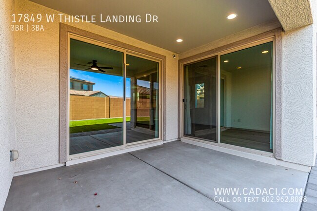 Building Photo - 17849 W Thistle Landing Dr
