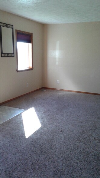 Primary Photo - 3217 N Smith