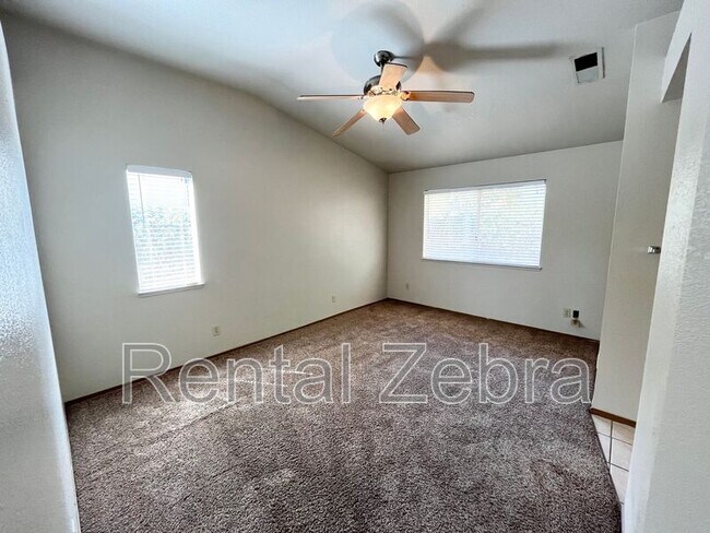 Building Photo - 3487 Tres Logos Dr