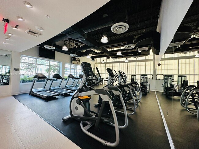 Building Photo - 1250 S Miami Ave