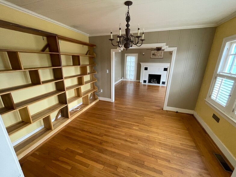 Dining room - 920 Gravenstein Ave
