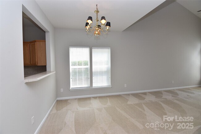 Building Photo - 614 Bayou Cir