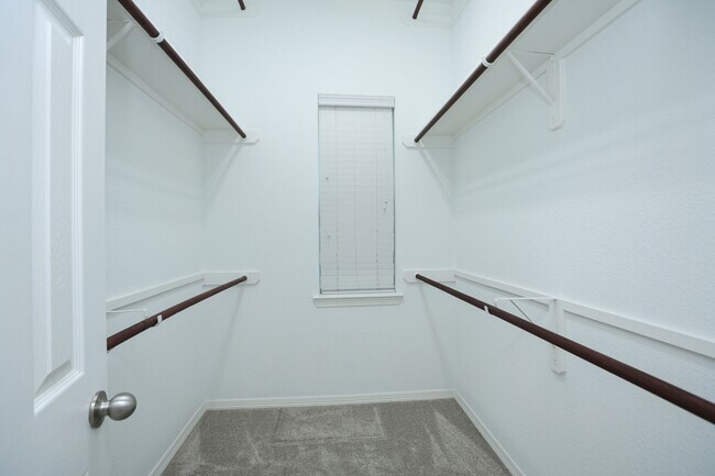 Building Photo - 21719 China Green Dr