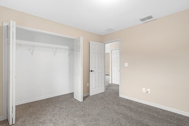 Building Photo - Beautiful Brand new 3 Bd/2 bath Home in Ma...