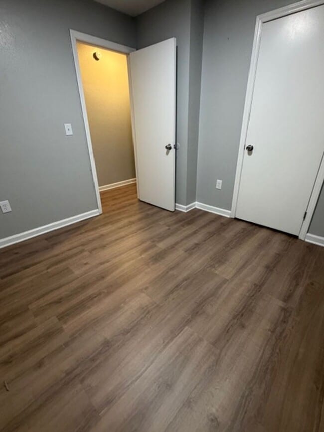 Building Photo - Sevierville 37862 - 2 bedroom, 1 bath apartment - Call Linda Meese (865) 591-6004