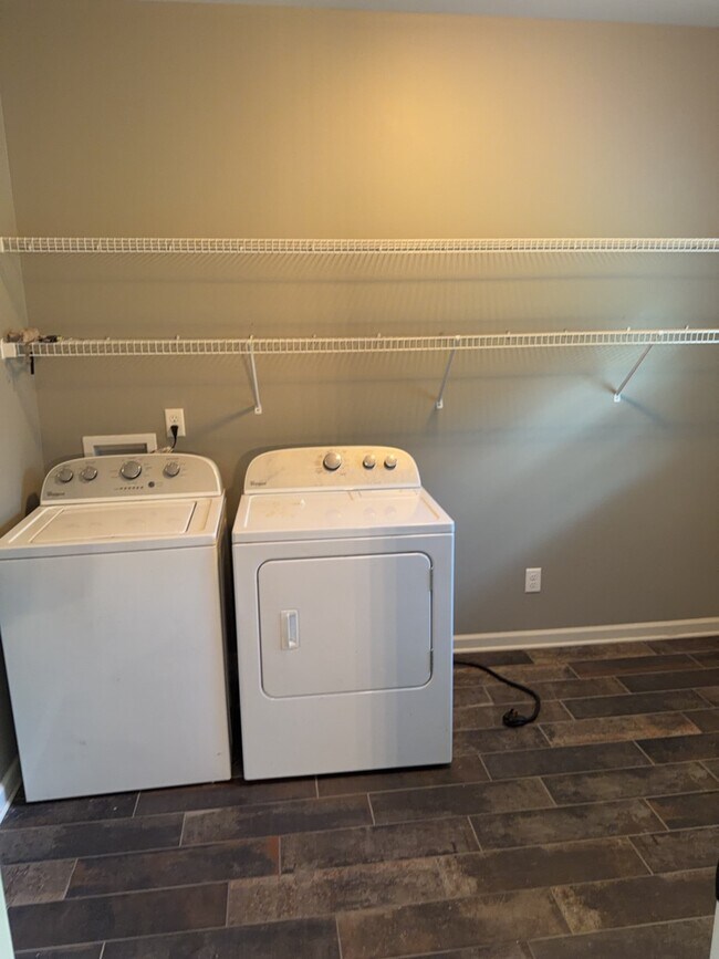 Building Photo - 8836 Andress Ct