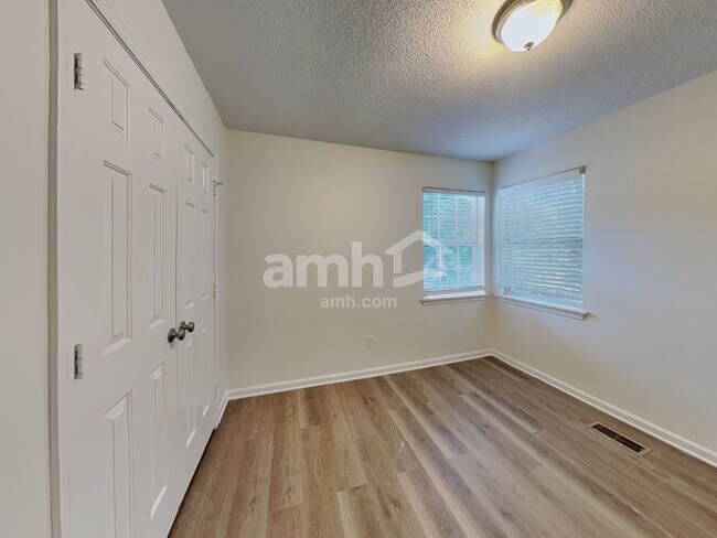 Building Photo - 8922 Tendring Ct