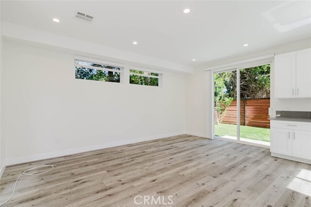 Building Photo - 8107 Lemona Ave