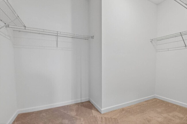 Building Photo - 4645 Meyerson Pl