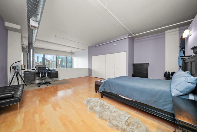 Building Photo - 1530 S State St