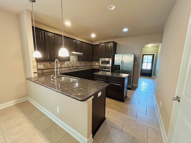 Building Photo - Beautiful 4 bd 3 ba Home in Stillwater Ranch!