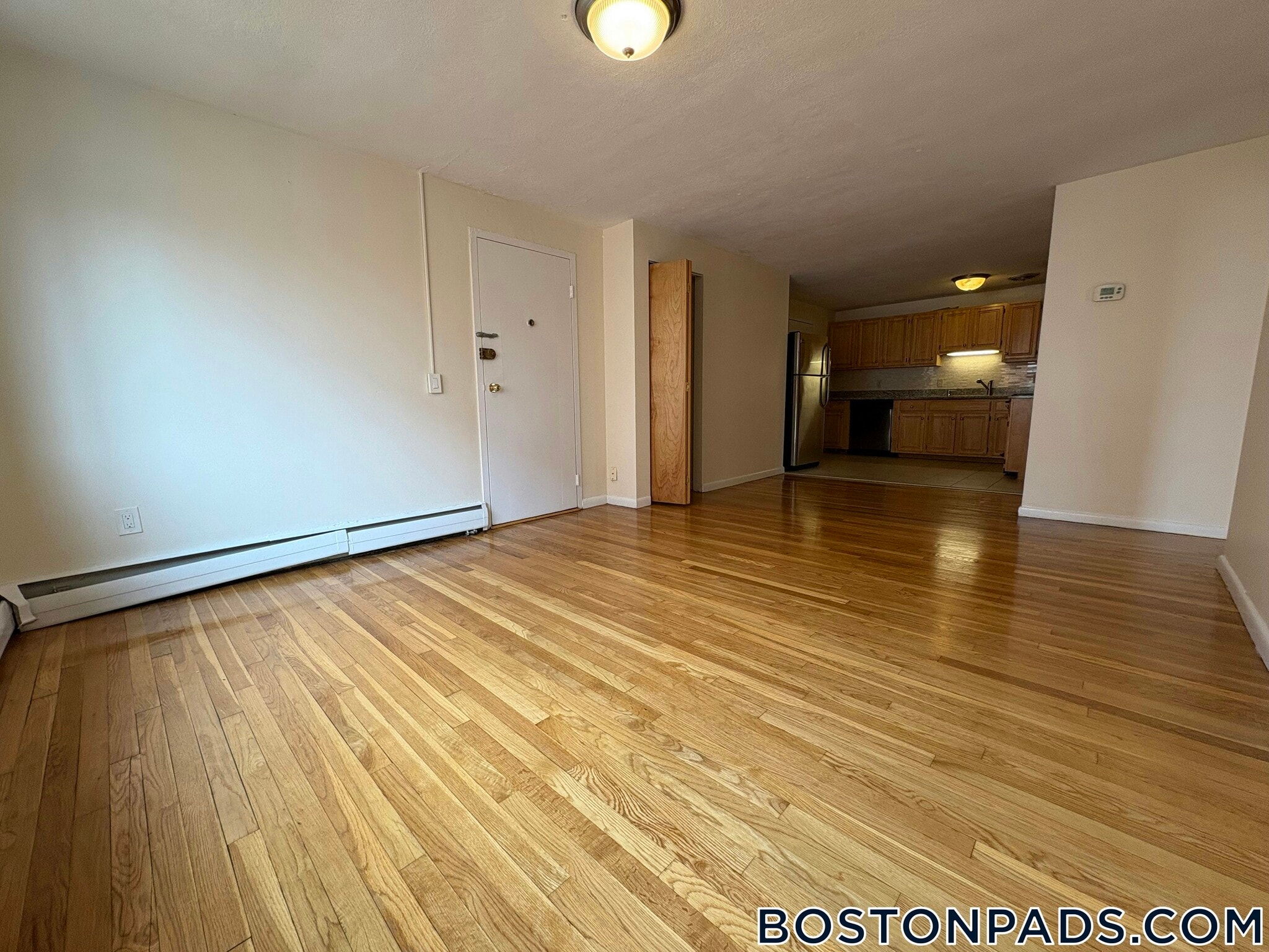 Building Photo - 222 Babcock St