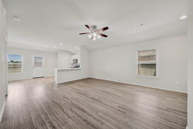 Building Photo - 3602 Conquest Cir