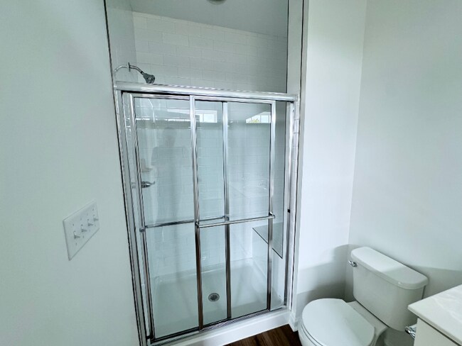 Building Photo - 3140 Eton Pl