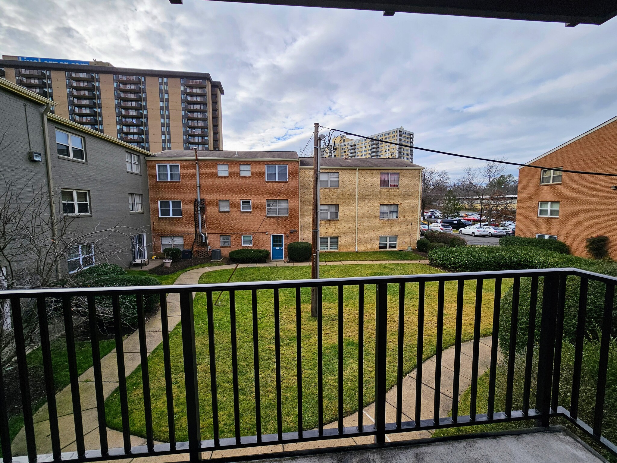 Building Photo - 412 N Armistead St