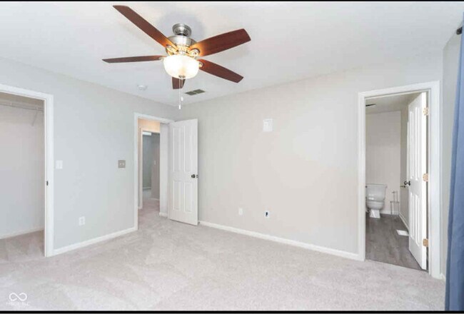 Building Photo - 851 Trotter Ct