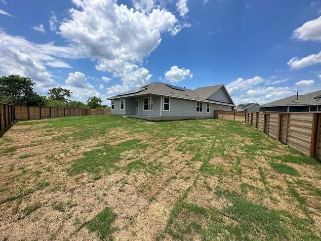 Building Photo - 1544 Marley