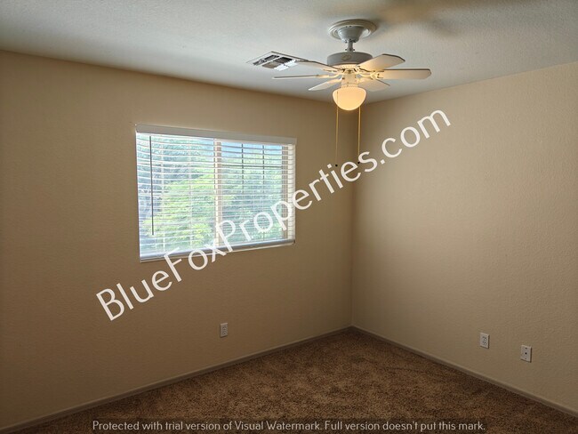 Building Photo - 12364 N Mt Bigelow Rd