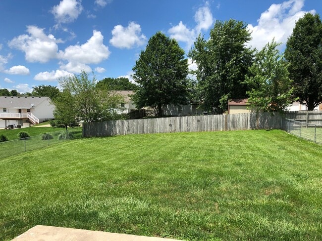 Building Photo - $1,125 - 3Bed/3Bath, House