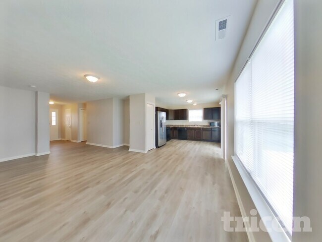 Building Photo - 949 Knox Dr