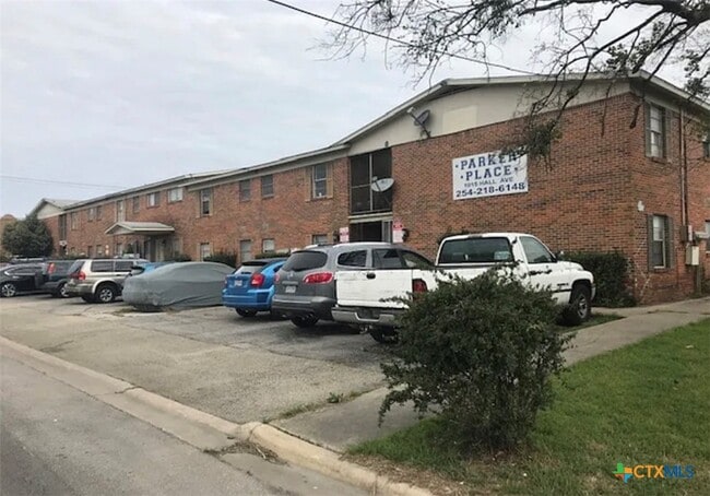 Building Photo - 1015 Hall Ave