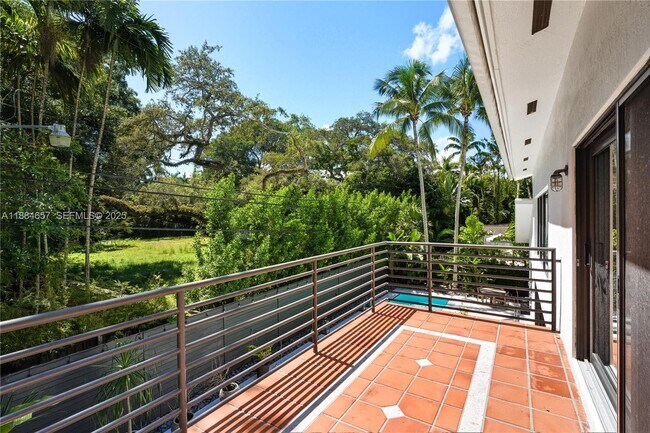 Building Photo - 3782 El Prado Blvd