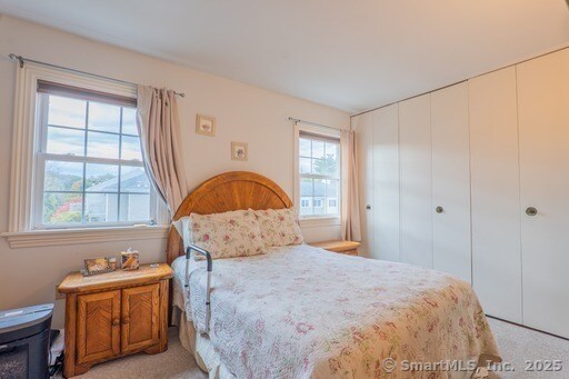 Building Photo - 81 Park Ave