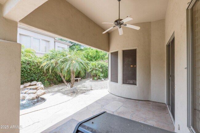Building Photo - 7369 E Del Acero Dr