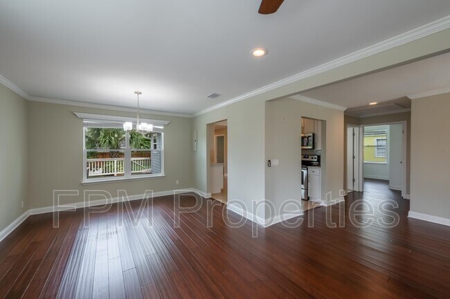 Building Photo - 4127 Shirley Ave