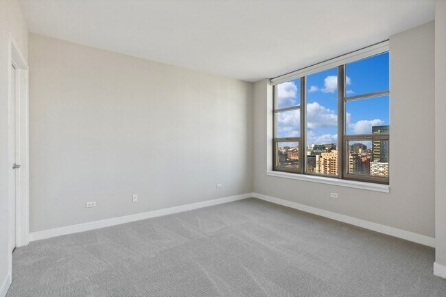 Building Photo - 200 N Jefferson St