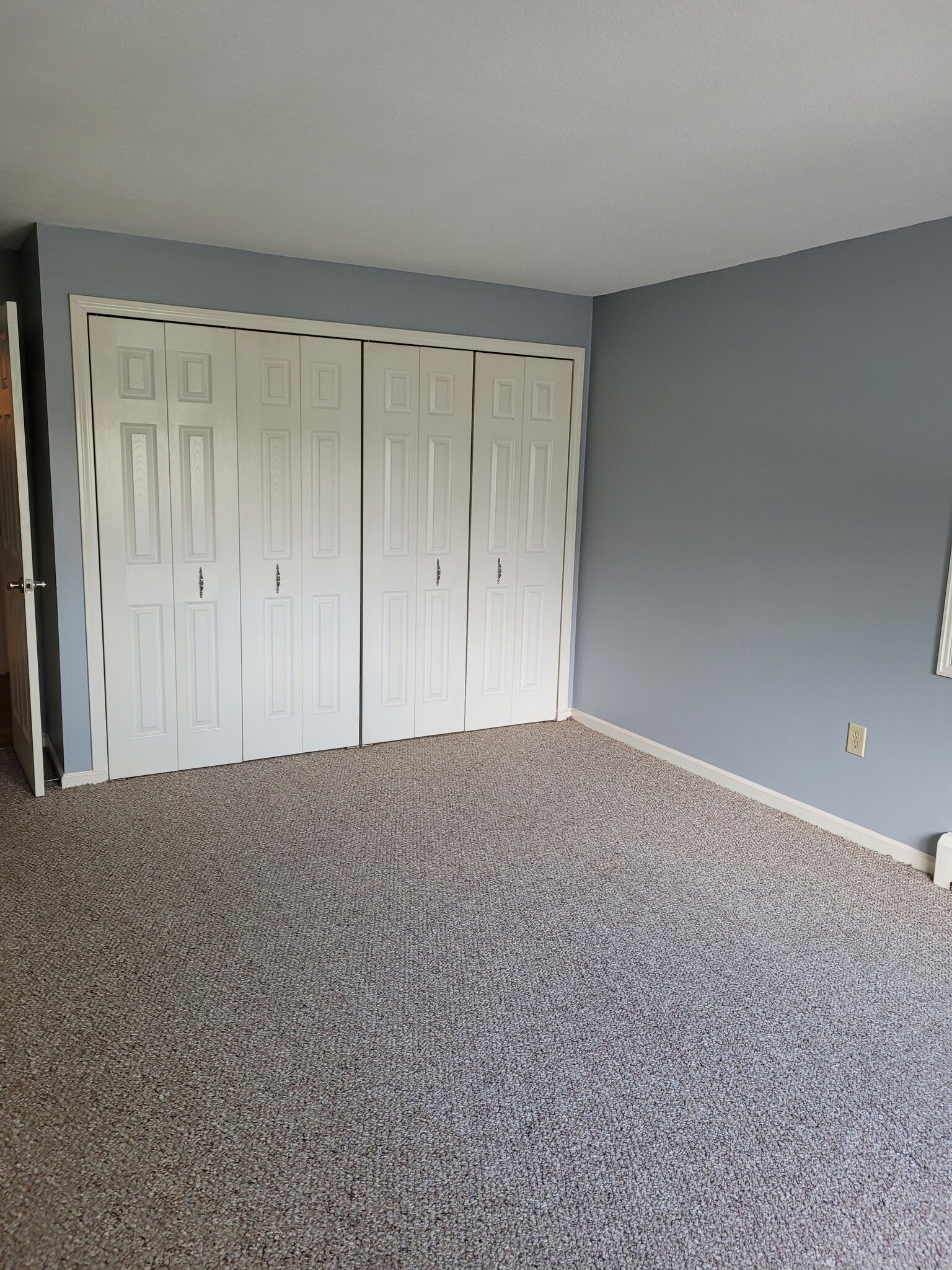 Building Photo - 11 Rambling Brook Ln