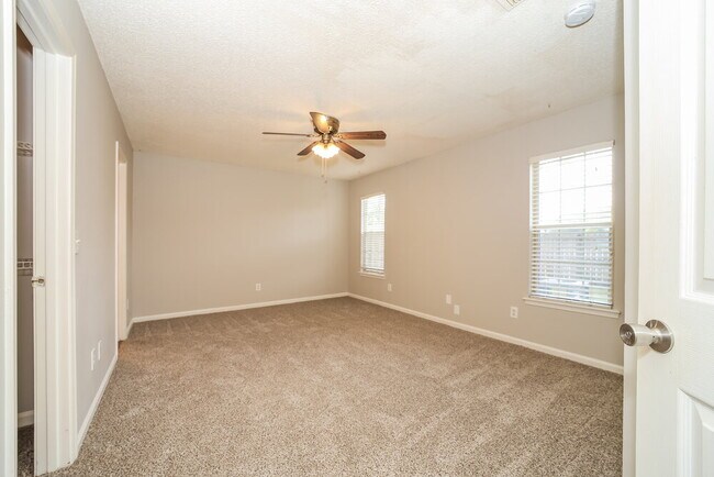 Building Photo - 8338 Argyle Corners Ct