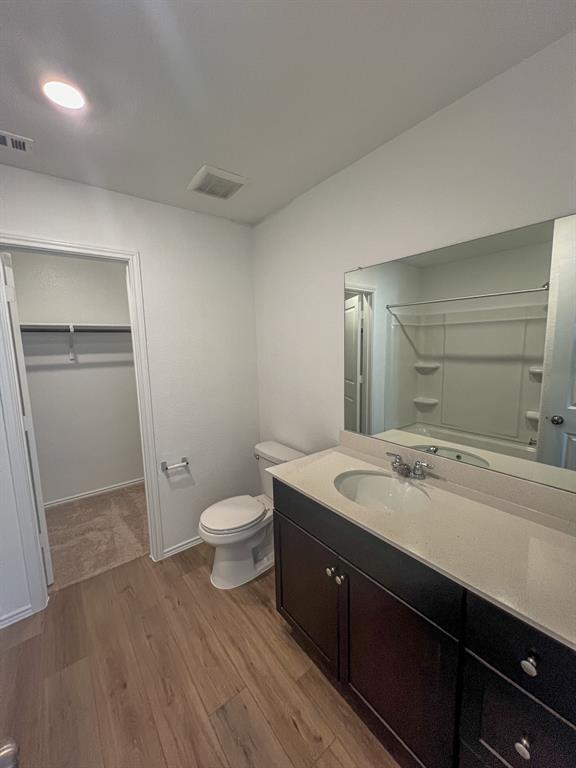 Building Photo - 254 The Bad Wy