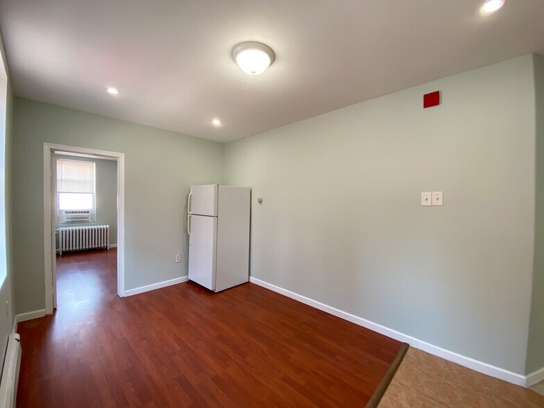 Kitchen/Dining/Living Space - 1414 Snyder Ave