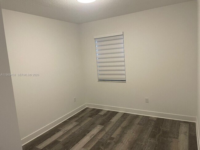 Building Photo - 10445 NW 81st Terrace