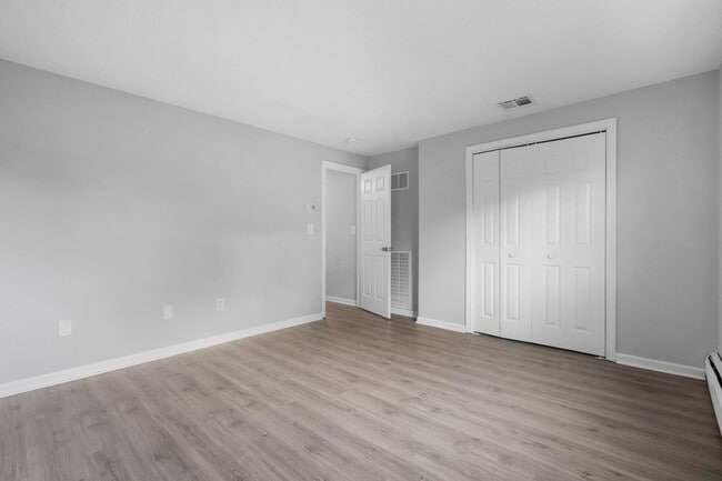 Bedroom 2 - 670 Middletown Ave