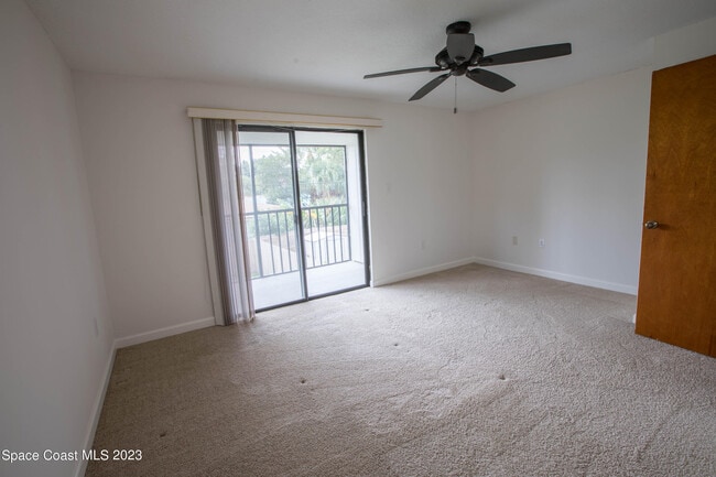 Building Photo - 277 Monroe Ave