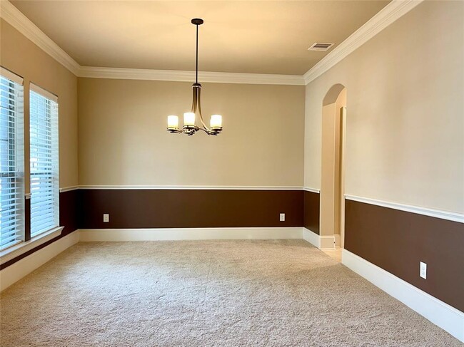 Building Photo - 8338 Sedona Ridge Dr