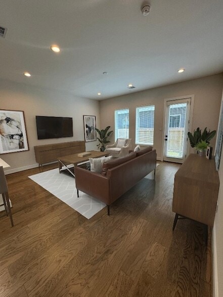 Building Photo - 2625 Paul Quinn St