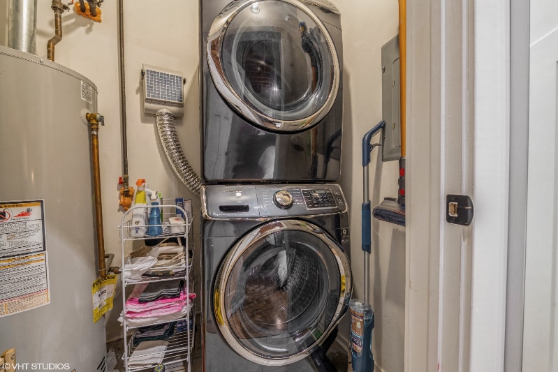 Building Photo - 616 W Fulton St