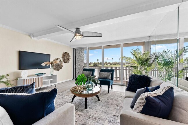 Building Photo - 450 Treasure Island Causeway