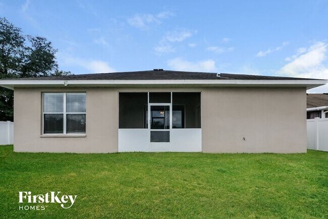 Building Photo - 527 Dunaway Dr