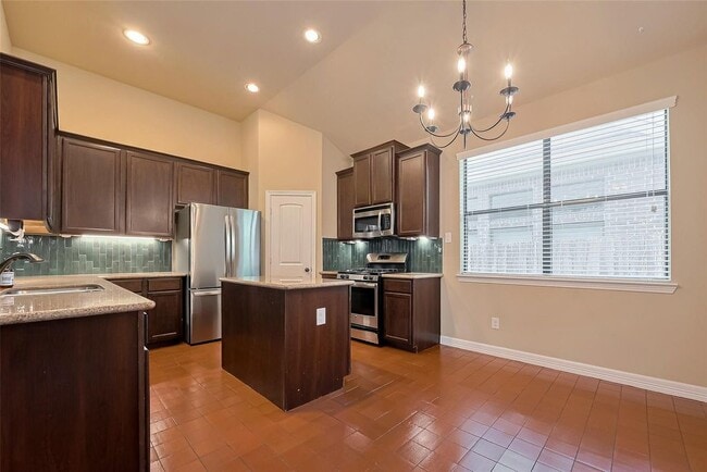 Building Photo - 25134 Alina Ln