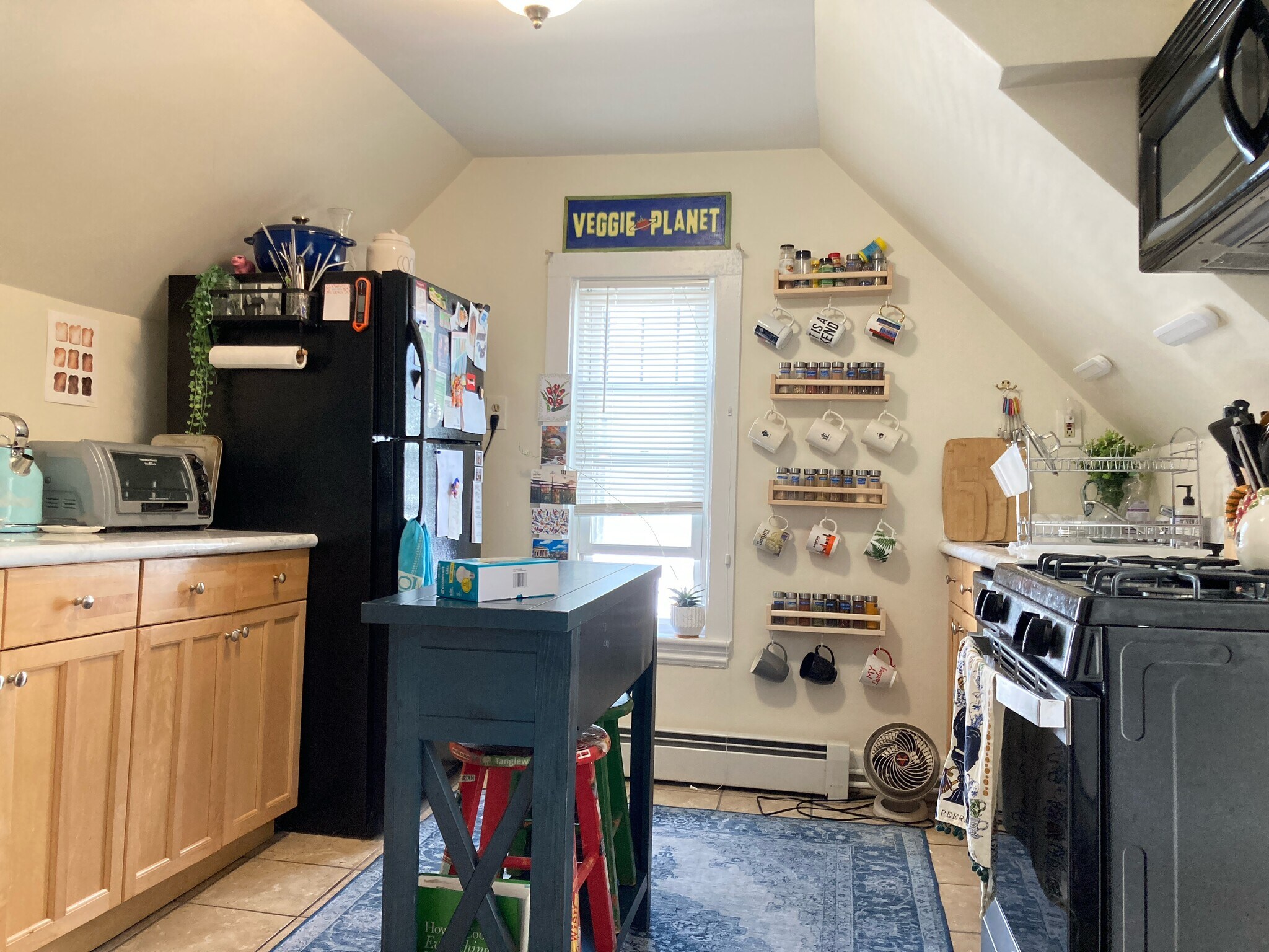 Building Photo - 386 Highland Ave