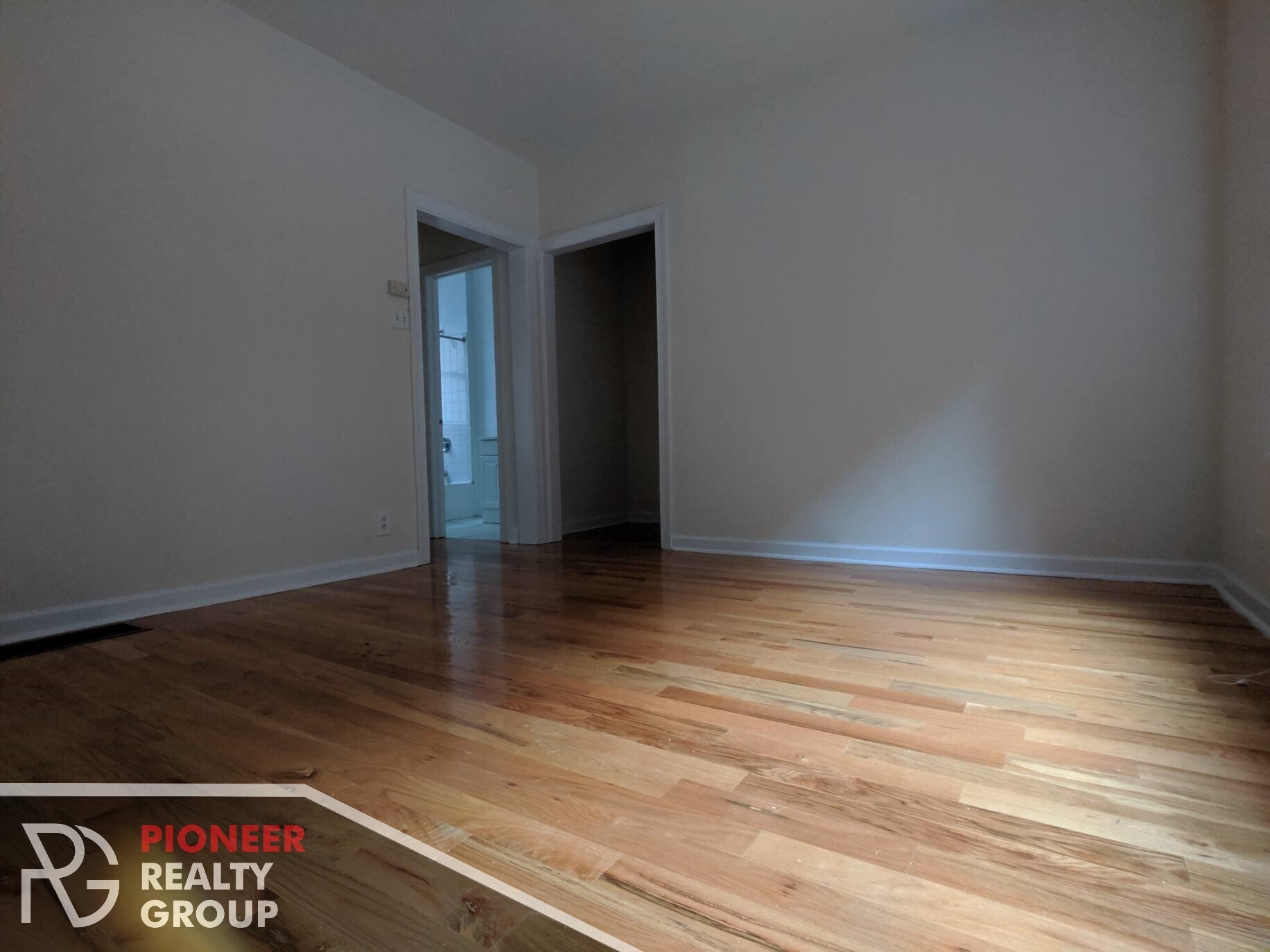 Building Photo - 3832 N Fremont St