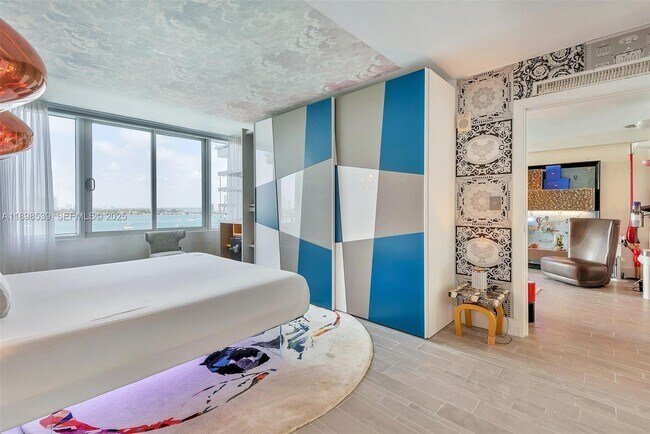 Building Photo - 1100 West Ave