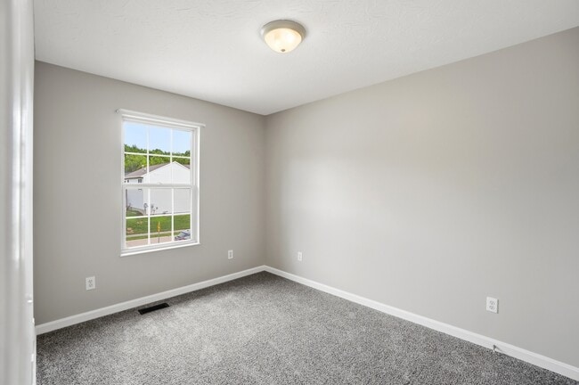 Building Photo - 3749 Sugarberry Dr