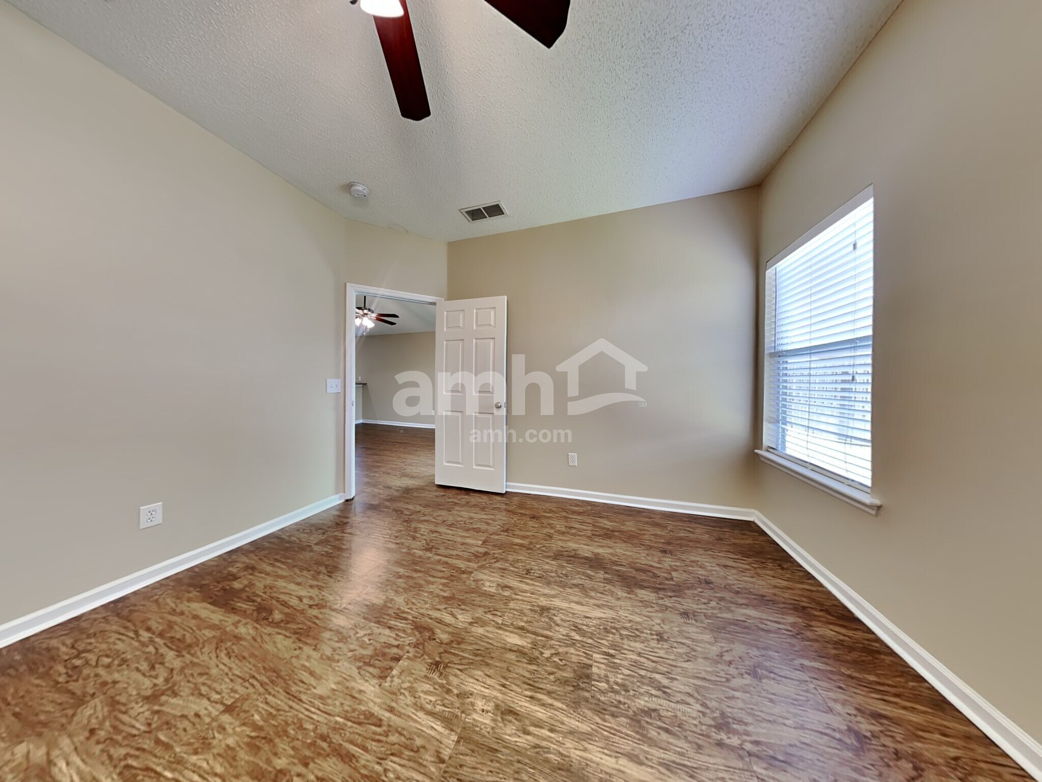 Building Photo - 10952 Sawtooth Oak Ct